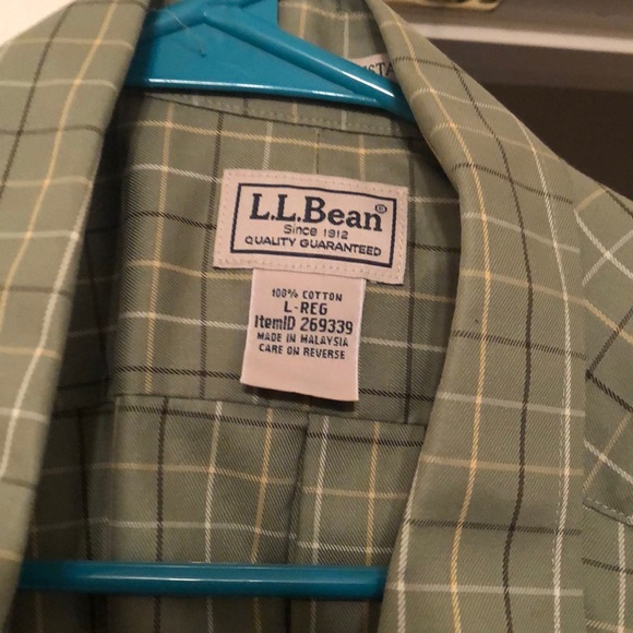 LL Bean button down, wrinkle free - Picture 2 of 2